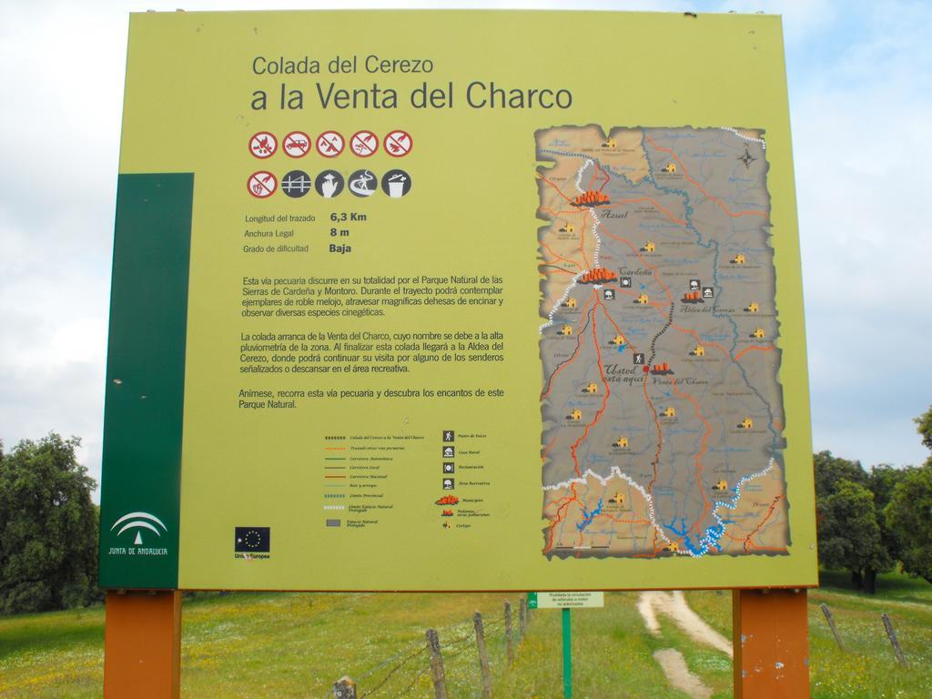 Apartamentos La Venta Del Charco Cardeña Buitenkant foto