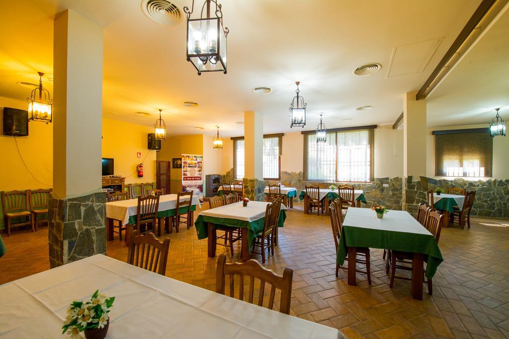 Apartamentos La Venta Del Charco Cardeña Buitenkant foto