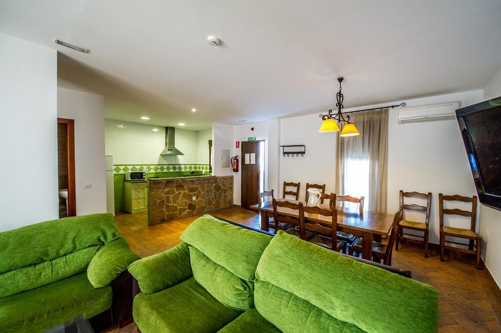 Apartamentos La Venta Del Charco Cardeña Kamer foto