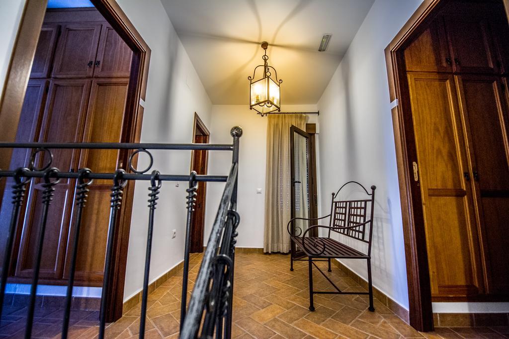 Apartamentos La Venta Del Charco Cardeña Kamer foto