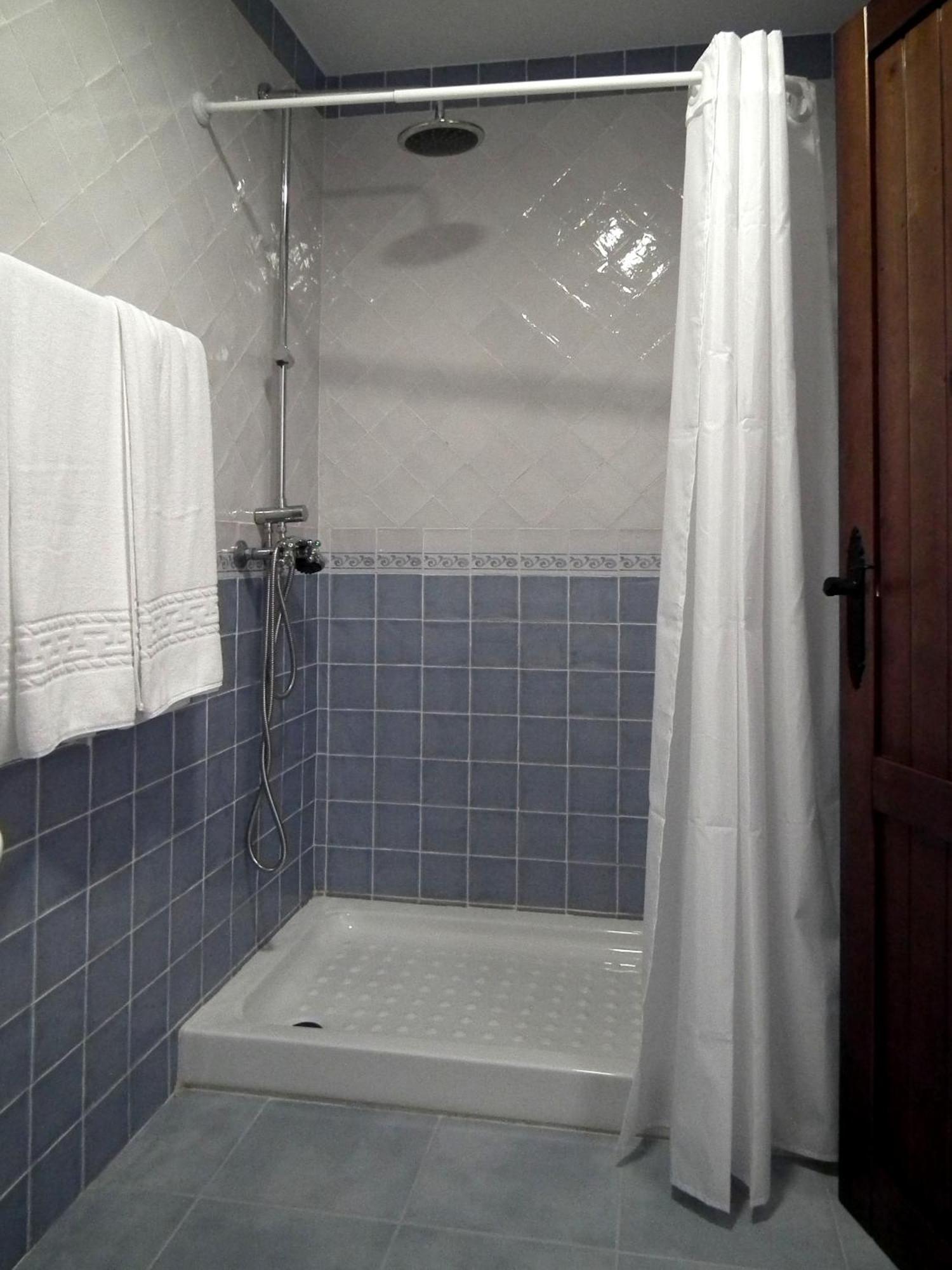 Apartamentos La Venta Del Charco Cardeña Buitenkant foto